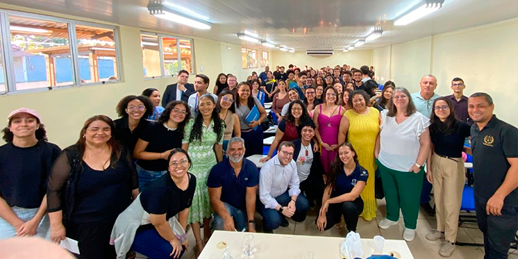 Clínica contra trabalho escravo é inaugurada com seminário promovido pelo IEDS